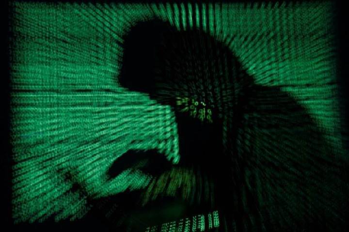Dados de brasileiros são vendidos na dark web por menos de R$ 70