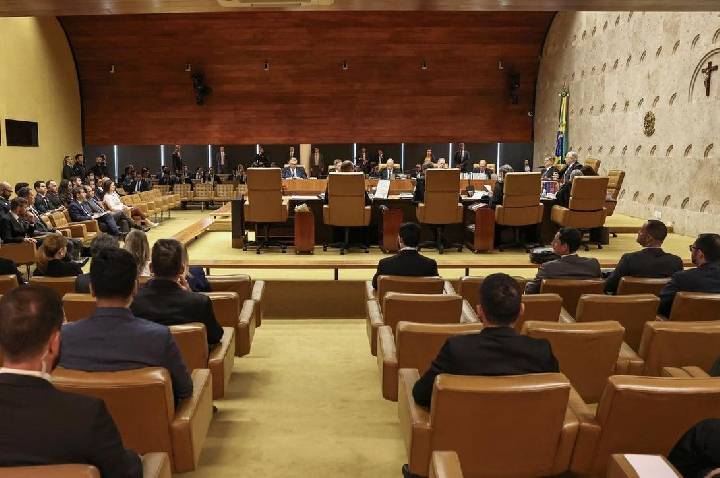 Decisão do STF: plenário avaliará simultaneamente Moraes e Mendonça