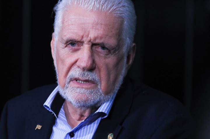 Depoimento de Jaques Wagner à PF é adiado a pedido da defesa