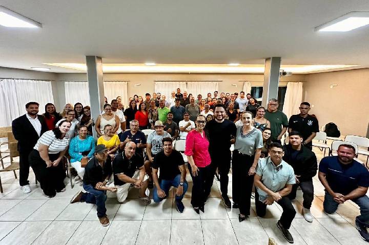 Deputada Rosangela Donadon realiza reunião com lideranças e apoiadores em Porto Velho