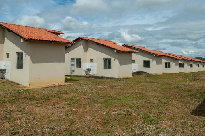 Deputados aprovam recursos para concluir moradias populares em Rondônia