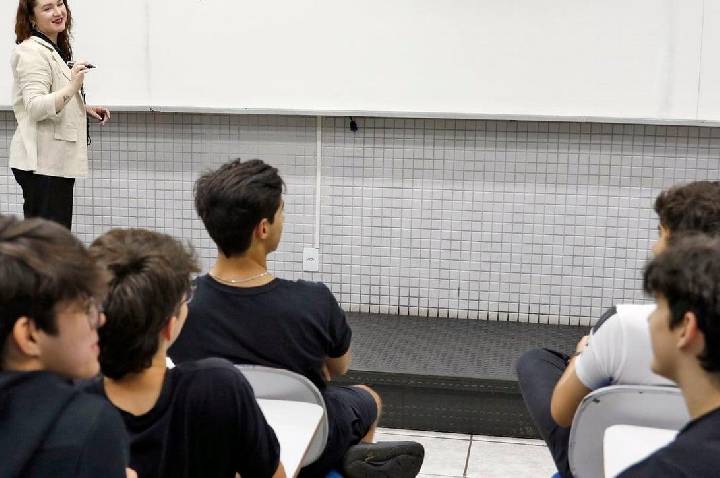 Domingo será marcado pela realização da Prova Nacional Docente, com mais de 625 mil participantes