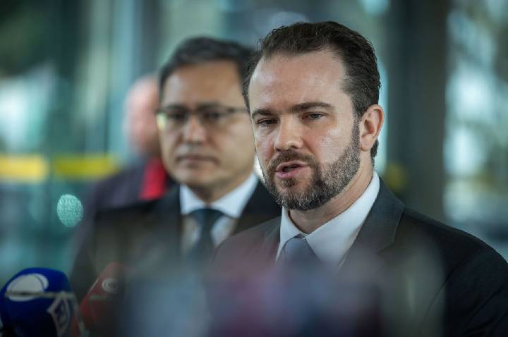 Durigan: Não há bala de prata para juro alto e guerra é principal pressão