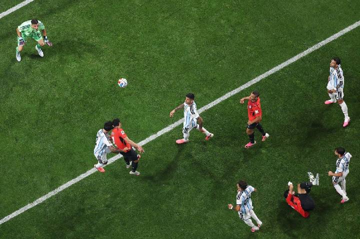 Egito aciona a Fifa e pede afastamento da arbitragem após queda na Copa