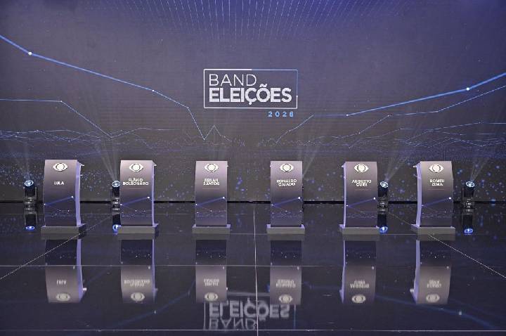 Eleições 2026: candidatos participam do primeiro debate presidencial
