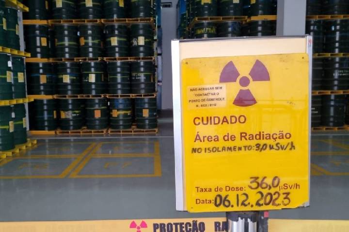 Eletronuclear propõe ampliar armazenamento de rejeitos em Angra