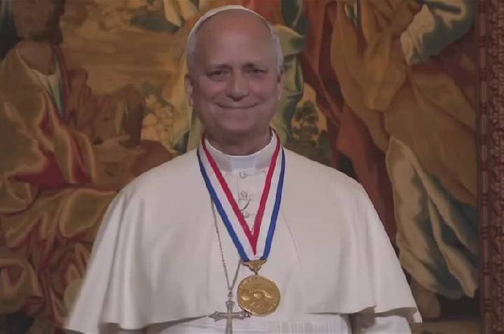 Em discurso para os EUA, papa pede defesa da vida desde concepção até morte