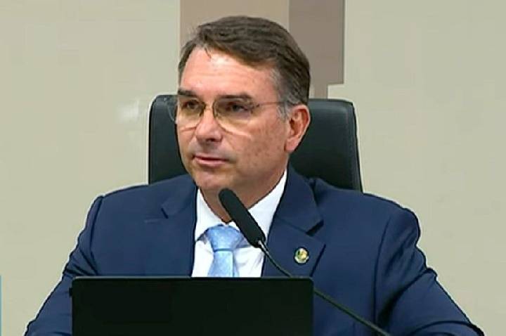 Empresários veem áudio de Flávio como fim da campanha e monitoram Zema