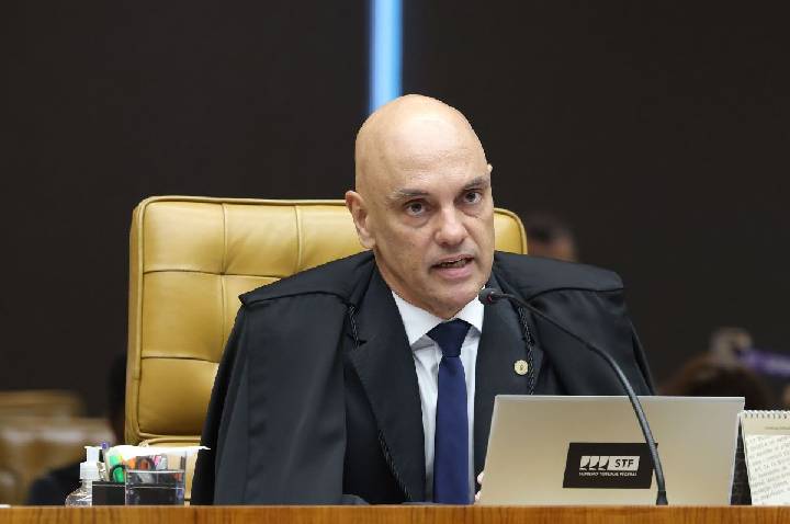 Entenda em 3 pontos a decisão dos EUA que autorizou citação de Moraes