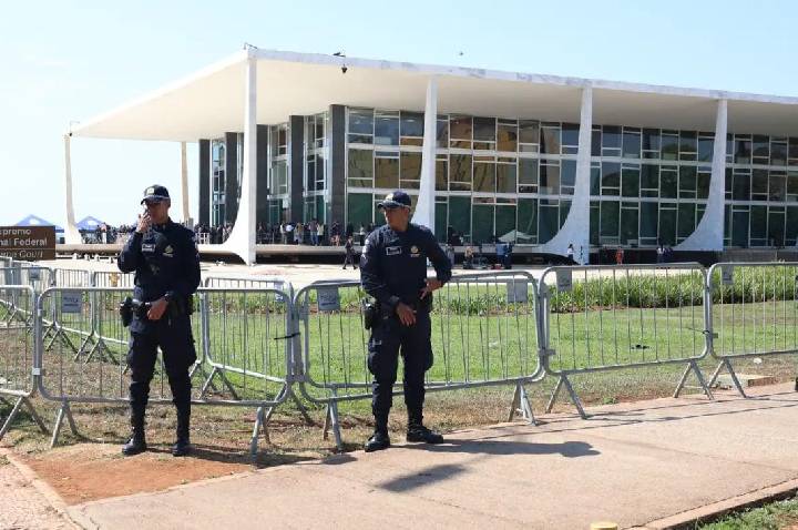Entenda: sessão do STF termina sem decisão sobre Moraes e Mendonça