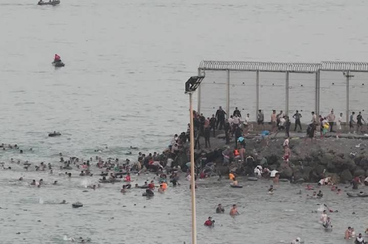 Espanha estima que 49 mil migrantes entraram em Ceuta em 24 horas
