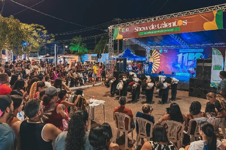 Esquenta de Aniversário movimenta a Praça do Abobrão e revela novos talentos