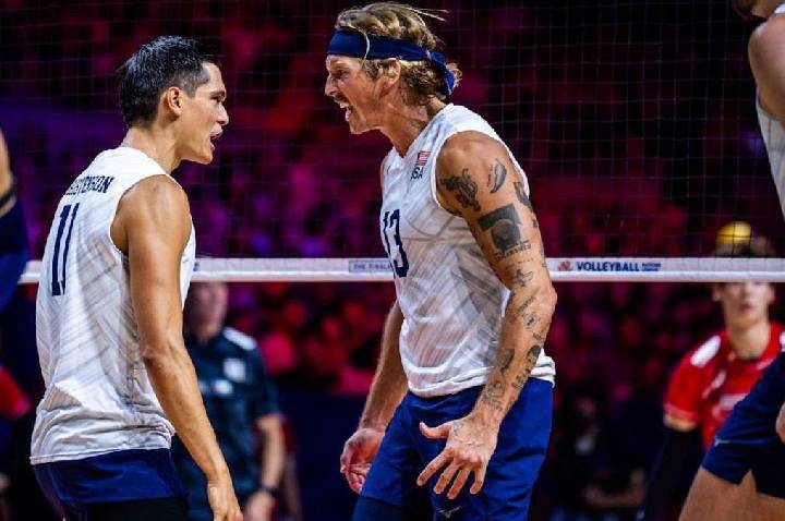 EUA vencem Japão e avançam à final em busca de título inédito da VNL
