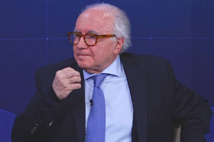 Existe mal-estar da população com os Três Poderes, diz Joaquim Falcão