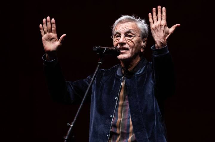 Famosos homenageiam Caetano Veloso em aniversário de 84 anos do cantor