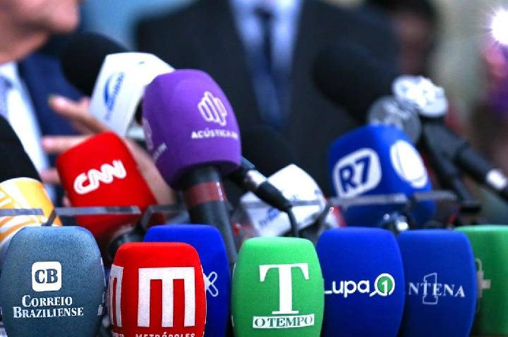 Fenaj solicita valorização dos profissionais de jornalismo em mensagens aos candidatos