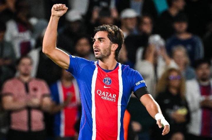 Ferran Torres fala sobre sua exitosa relação com Luis Enrique no PSG