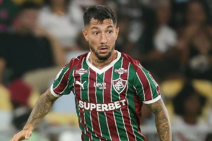 Fluminense: CBF recebe alerta de manipulação de apostas em cartão de Acosta