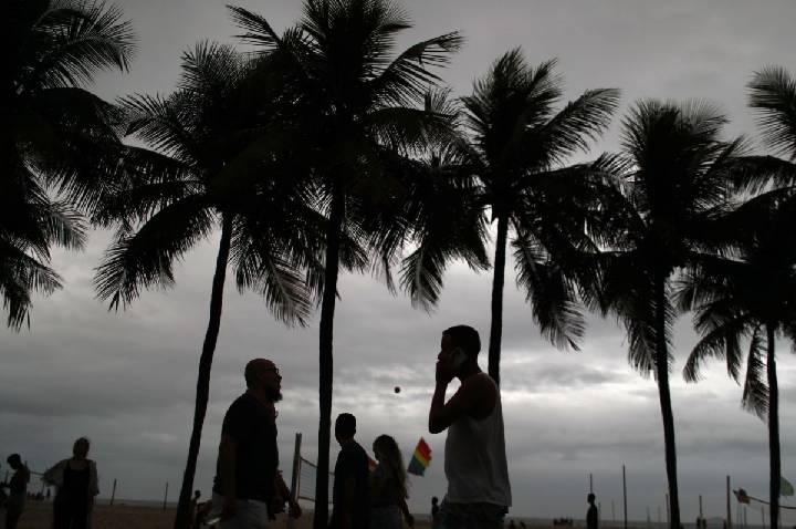 Frente fria muda o tempo no Rio com ventos fortes hoje; veja recomendações