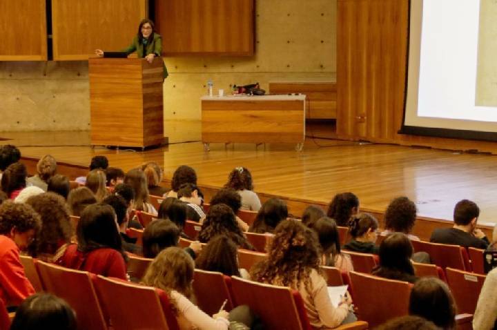 Fuvest: alunos devem solicitar isenção da taxa até esta sexta-feira (10)