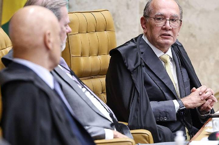 Gilmar Mendes solicita a Fachin acesso total aos dados do celular de Vorcaro