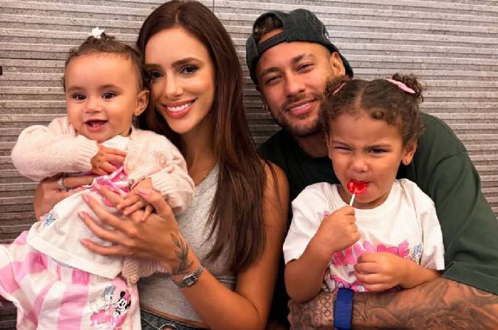 Grávida, Bruna Biancardi fala de planos de expandir família com Neymar Jr.