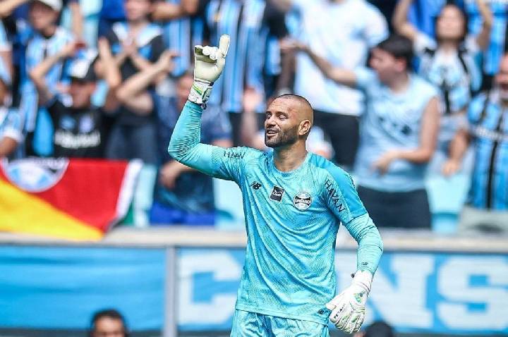 Grêmio: Veja os números de Weverton em atuação “de gala” contra o Palmeiras