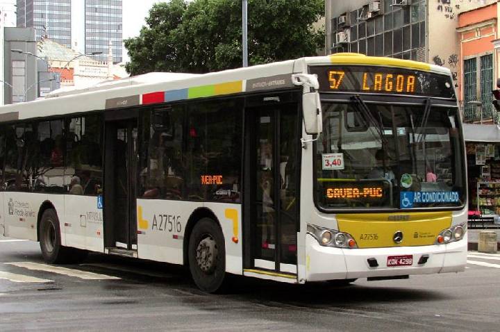 Greve de ônibus no Rio é confirmada; Justiça determina frota mínima
