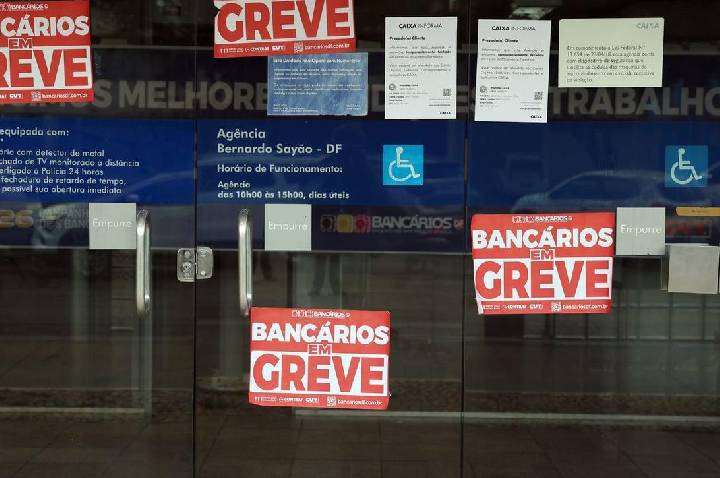 Greve nacional dos bancários é mantida após proposta da Caixa ser rejeitada