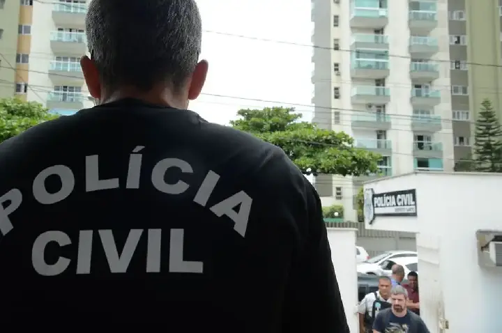 Grupo lavava dinheiro do CV por meio de clube e pousada no Rio