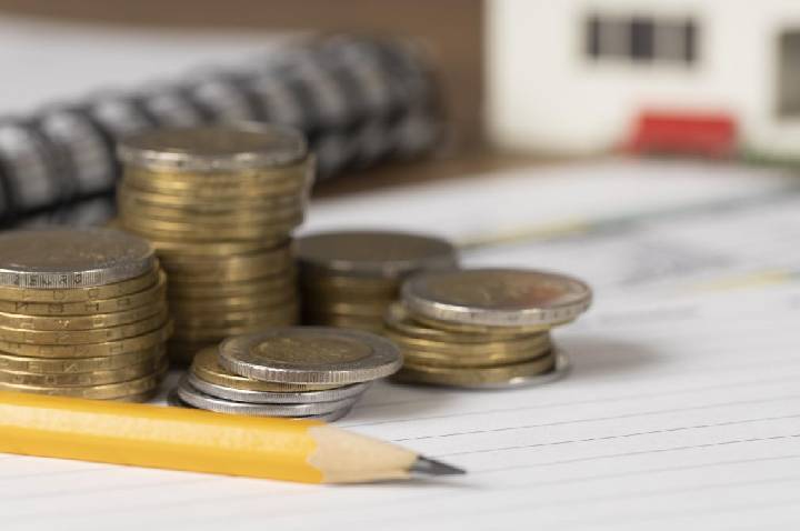 Guia auxilia a negociar dívidas com bancos e reorganizar as finanças