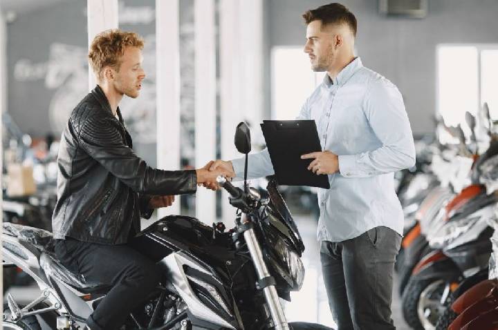 Guia completo do consórcio moto: como funciona, vantagens e se vale a pena