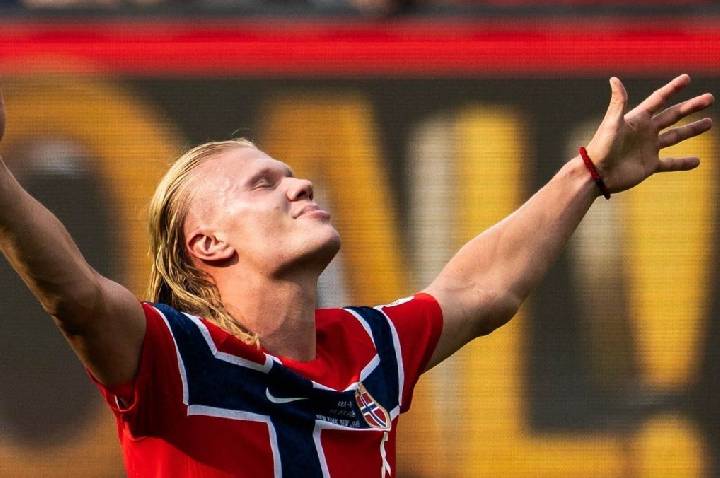 Haaland credita 2 gols na vitória sobre o Brasil na Copa a um “dom divino”