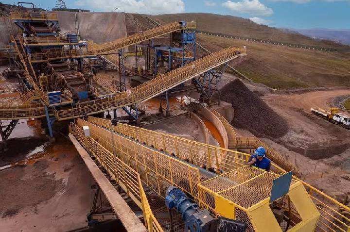 Holding mineira Cedro vende participações na Biomm e na Latache