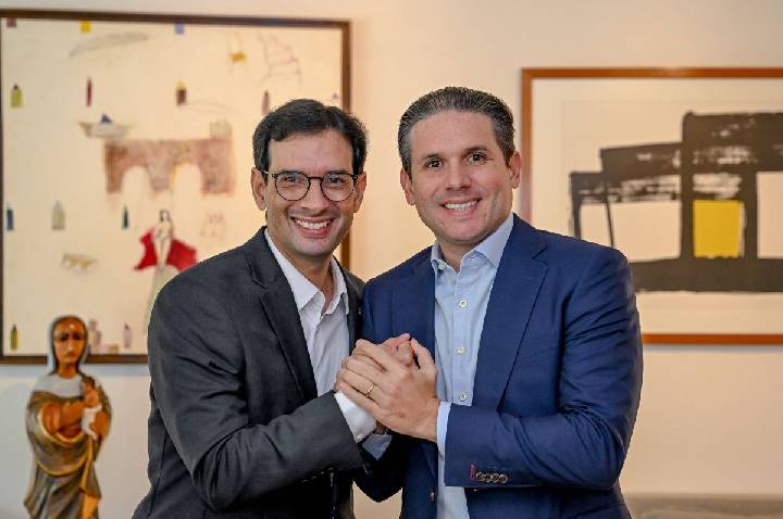 Hugo acorda avanço de projeto do governo para “adequações” do fim da 6×1