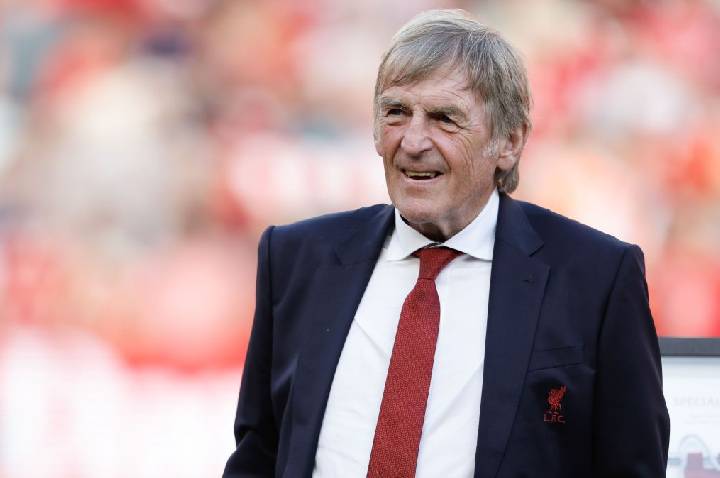 Ídolo do Liverpool e da Escócia, Kenny Dalglish revela estar com câncer