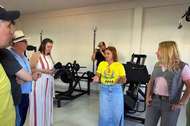 Ieda Chaves destina recursos para estruturação de academia da Apae em Alto Alegre