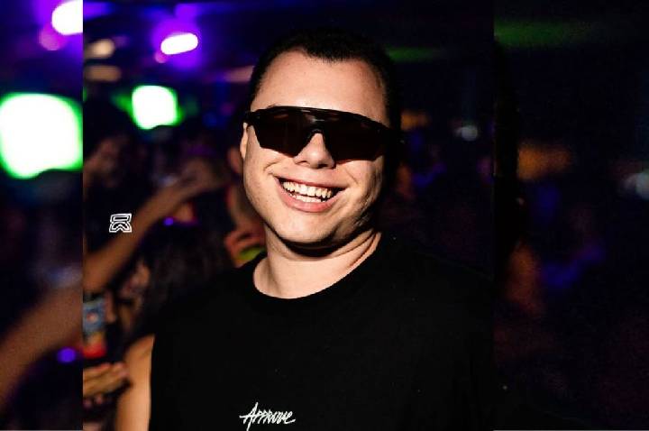 Influenciador agredido em festa universitária sai do coma