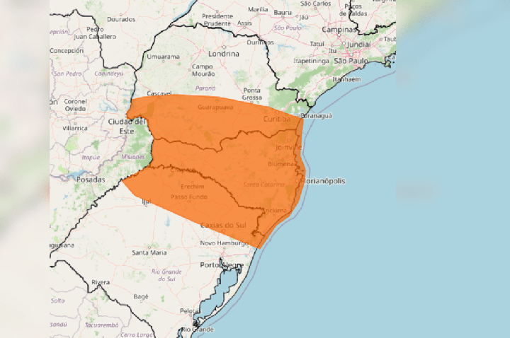 Inmet emite alerta de perigo para chuva e ventos intensos na Região Sul