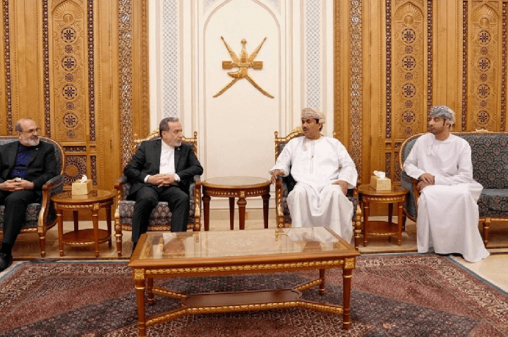 Irã apresenta proposta para reabrir Ormuz e encerrar a guerra, diz agência