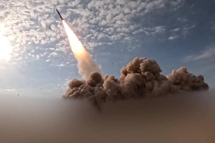 Irã ataca fronteira entre o Kuwait e o Iraque após bombardeios dos EUA