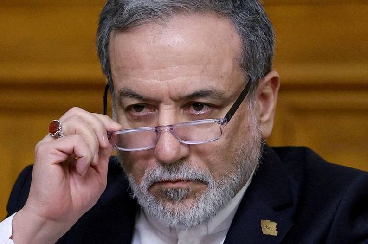 Irã pede o fim do uso da guerra como instrumento das relações globais
