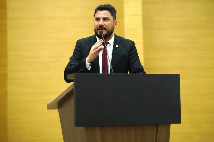 Jean Mendonça anuncia investimento de mais de R$ 8 milhões para a educação em Pimenta Bueno