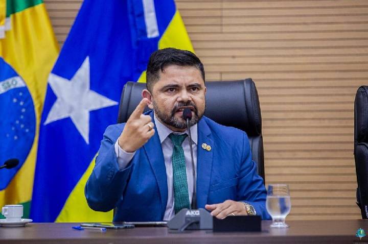 Jesuíno Boabaid critica pedido de vistas e defende celeridade em projeto de interesse da PM e BM