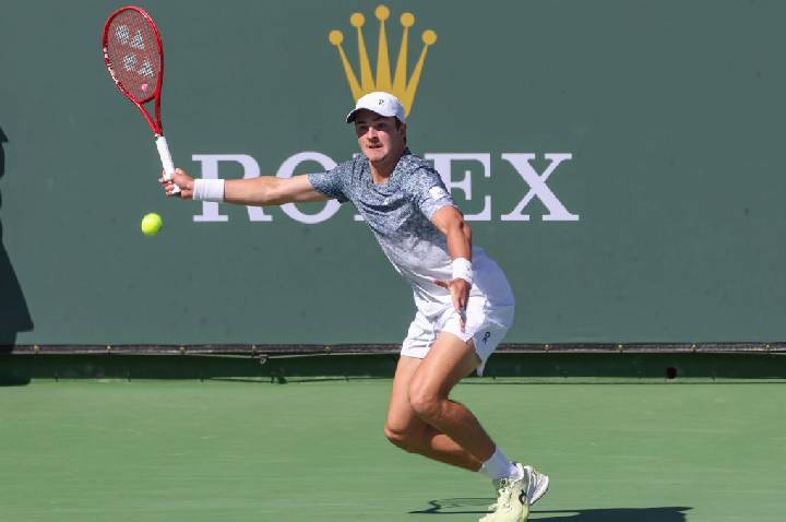 João Fonseca estreia em Wimbledon horas antes de Brasil x Japão na Copa