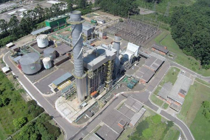 Justiça do Ceará suspende homologação do leilão de capacidade