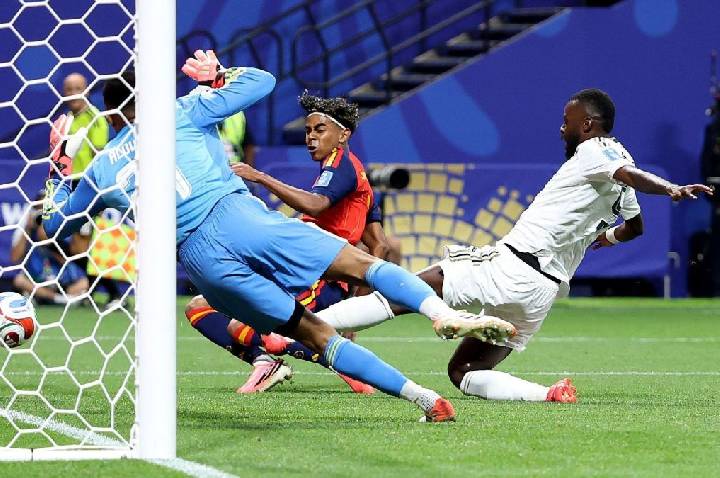 Lamine Yamal faz primeiro gol na história da Copa do Mundo