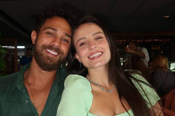 Larissa Manoela comenta planos para engravidar: “É nosso sonho de vida”