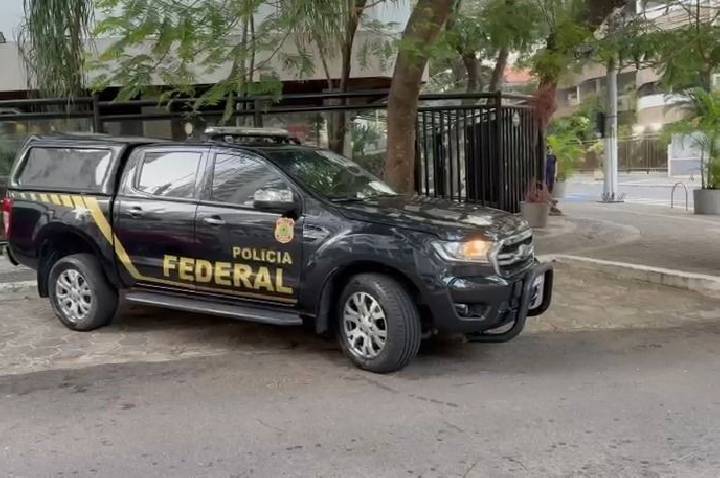 Lavagem de dinheiro bilionária com combustíveis é alvo da PF no Rio