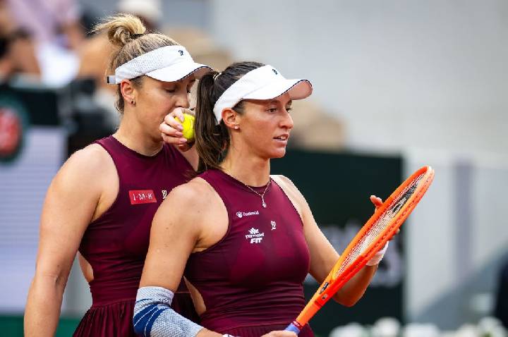 Luisa Stefani na estreia do US Open: horário e onde assistir ao jogo